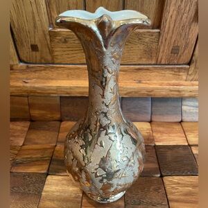 Vintage MCM Weeping Gold Tulip Mouth Vase